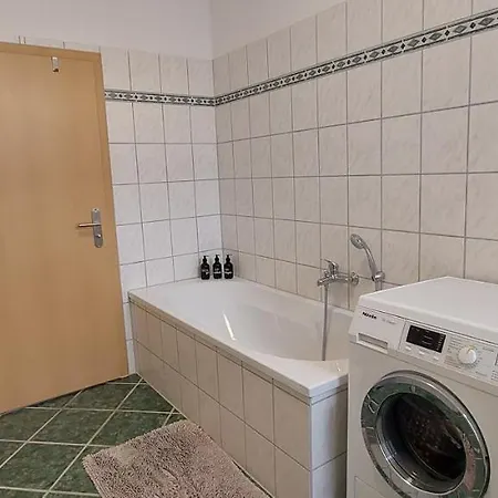 Апартаменты Gemuetliche Zwei-zimmer-ferienwohnung 